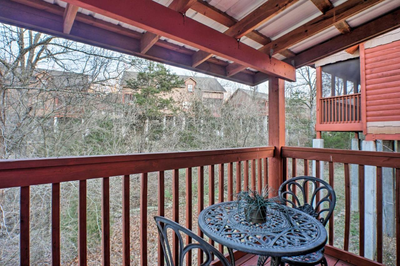 Cabin-Style Studio Right Off The Branson Strip! Apartment Bagian luar foto